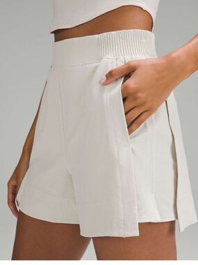 Lululemon Stretch Woven HR Shorts